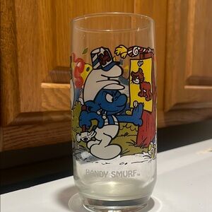 Vintage 1983 Peyo Smurfs Glass - Handy Smurf